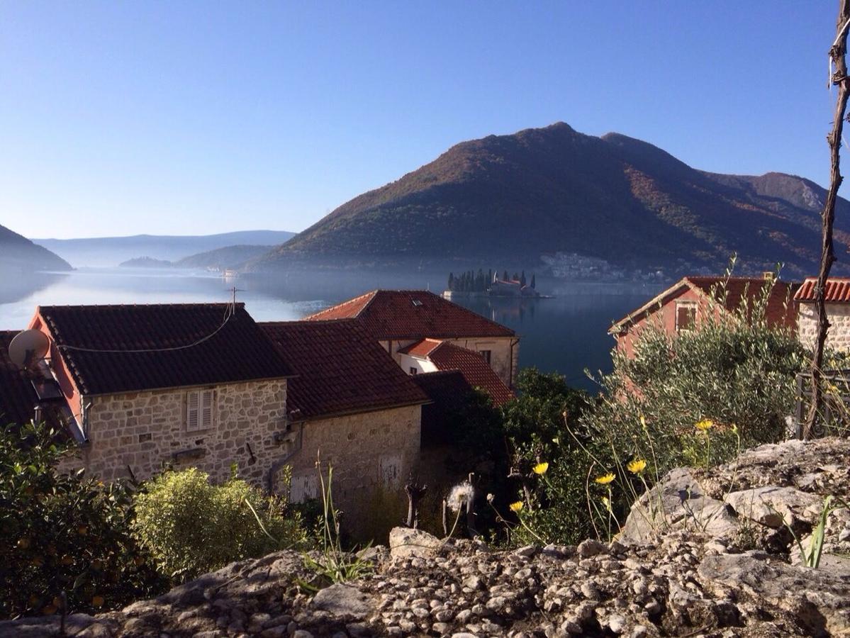 Be happy in Perast Apartment Bagian luar foto