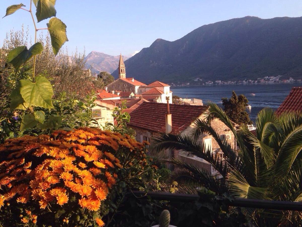 Be happy in Perast Apartment Bagian luar foto